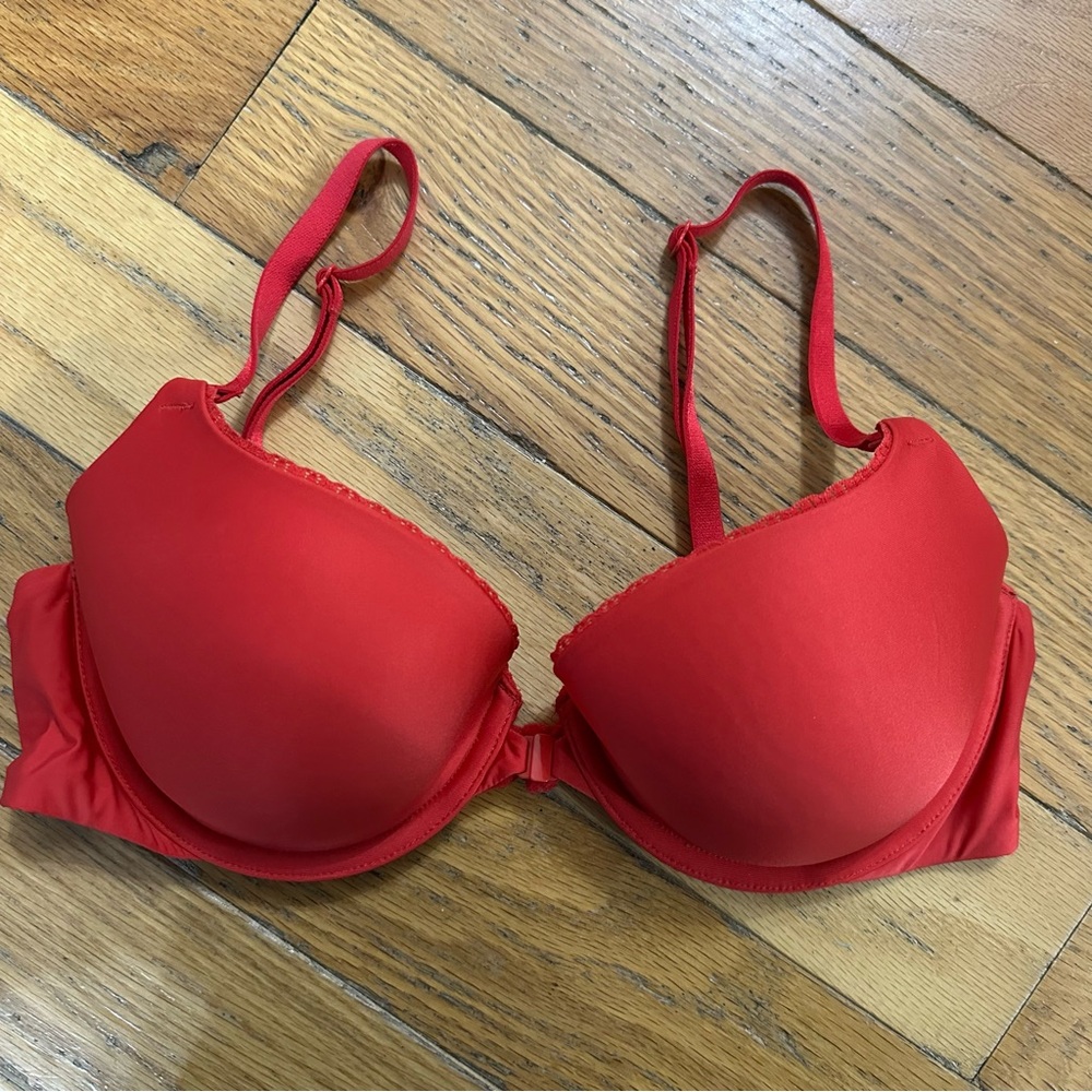 Victoria’s Secret Red Front Clasp Demi Bra Size 34C